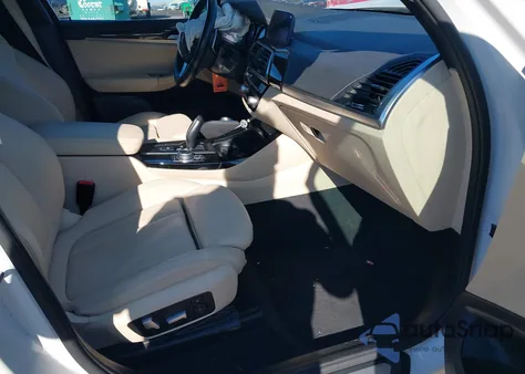 2021 BMW X3 Sdrive30I z USA, uszkodzony, nr VIN 5UXTY3C09M9E85535